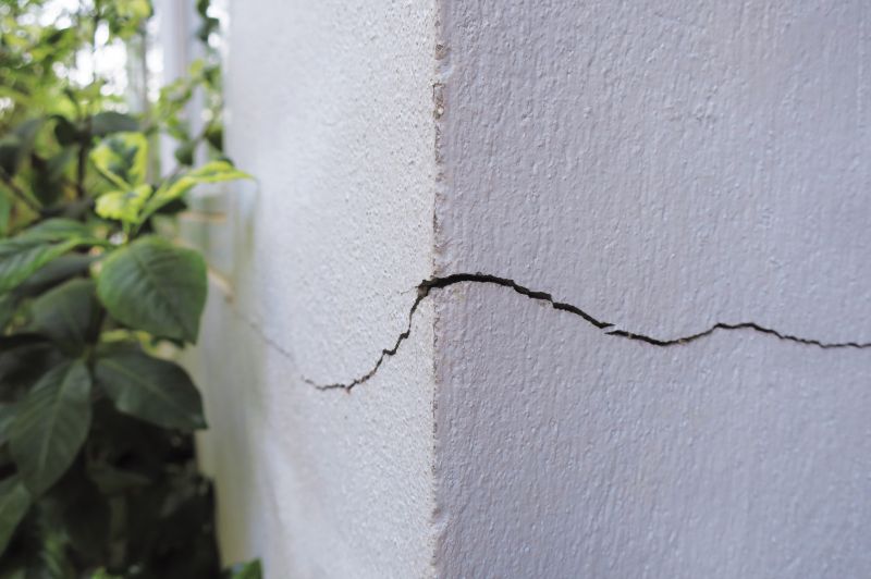 Foundation Crack Sealing in Tampa, FL